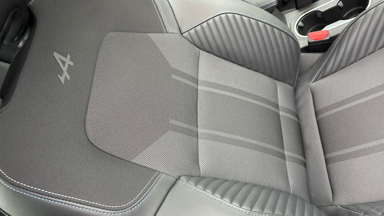 Renault Symbioz 1.6 E-Tech FHEV 145 Techno Esprit Alpine 5dr Auto Hybrid Estate